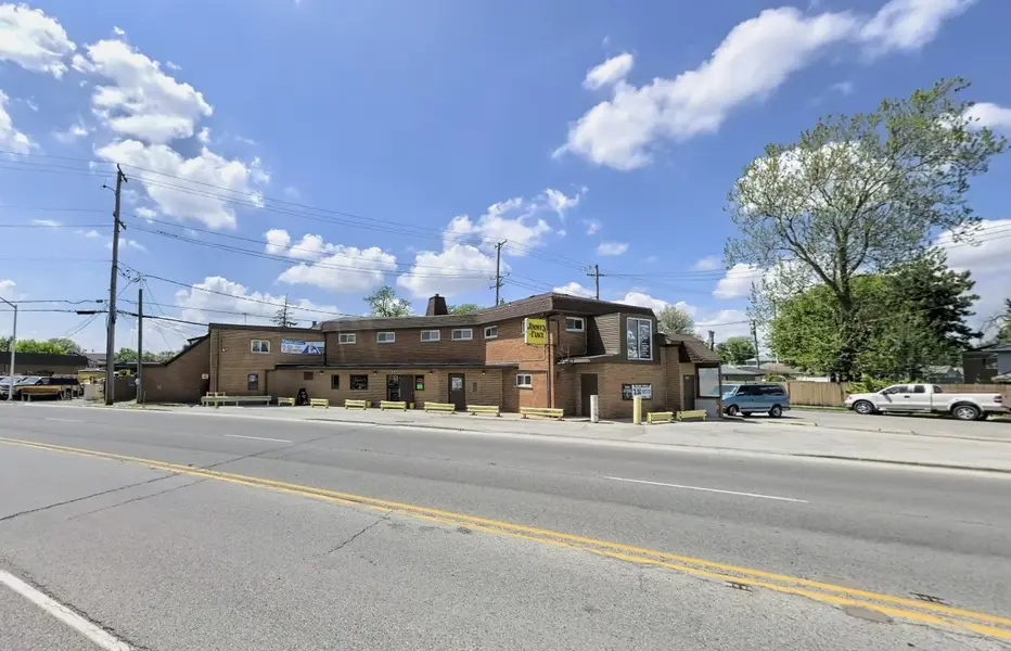 4300 Amelia AVE, Lyons, IL 60534