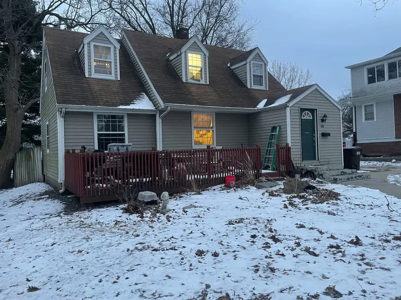 821 N 8th ST, Rochelle, IL 61068
