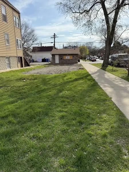 4557 S Francisco AVE, Chicago, IL 60632
