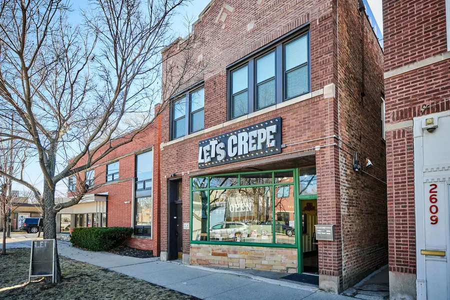 2607 W PETERSON AVE, Chicago, IL 60659