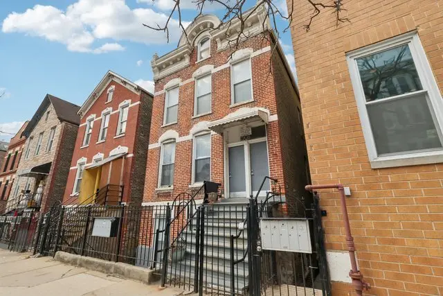 1908 S Loomis ST, Chicago, IL 60608