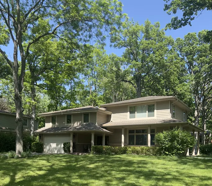 50 Cedar LN, Lincolnshire, IL 60069