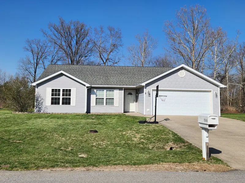 1508 Hawkeye CT, Carterville, IL 62918