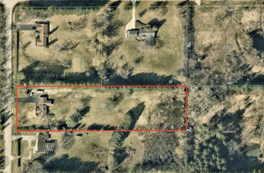 1270 Benson LN, Green Oaks, IL 60048
