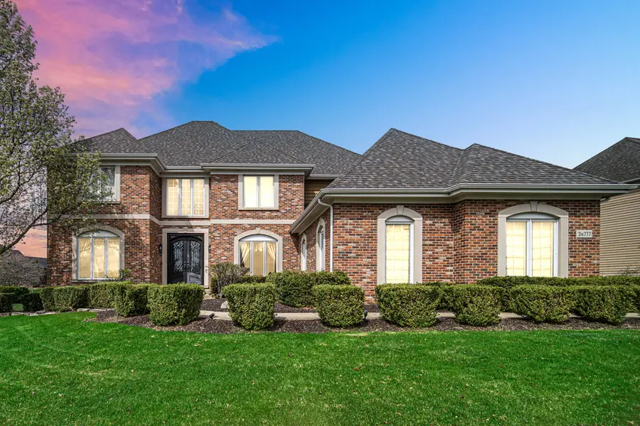 3N777 Walt Whitman RD, St. Charles, IL 60175