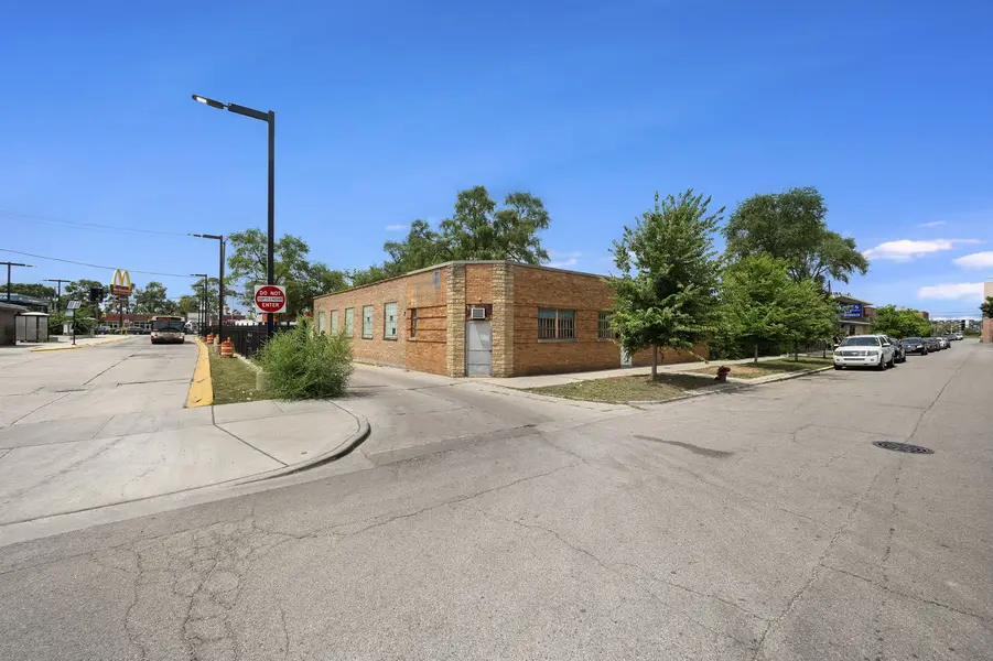 7828 S Claremont AVE, Chicago, IL 60620