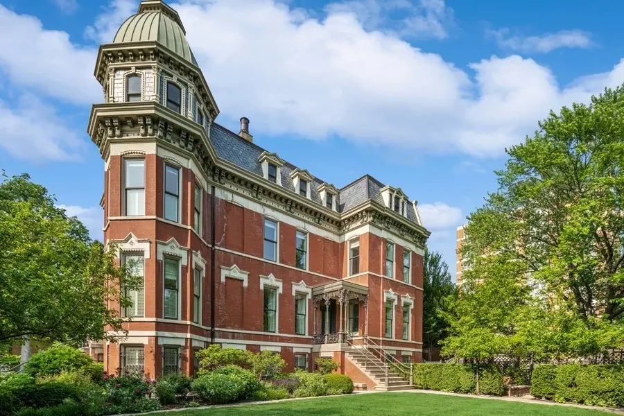 1407 N Hoyne AVE, Chicago, IL 60622
