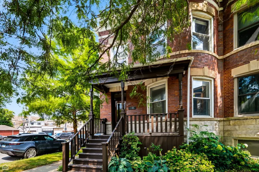 5401 S Maryland AVE, Chicago, IL 60615