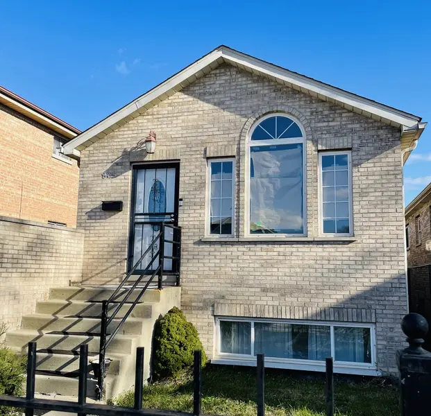 8425 S Marshfield AVE, Chicago, IL 60620