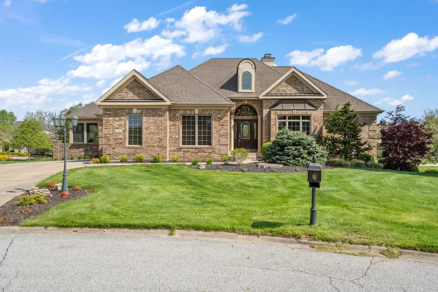 1340 Cantigny CT, Chesterton, IN 46304