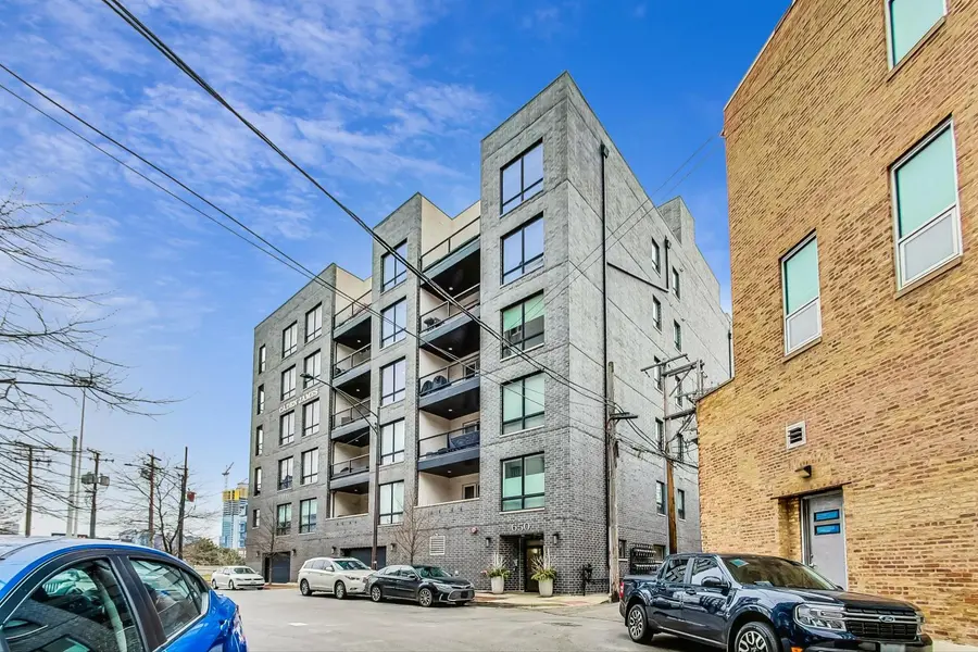 650 N Morgan ST #601, Chicago, IL 60642