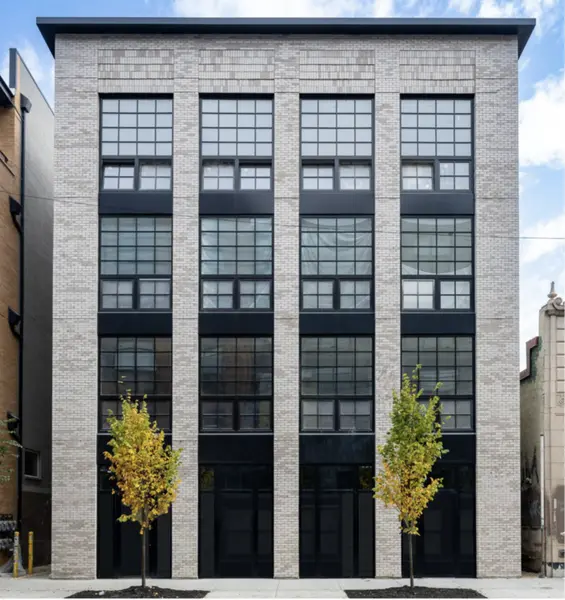 2127 N Damen AVE #Commercial, Chicago, IL 60647