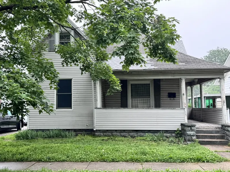 620 E Noleman ST, Centralia, IL 62801