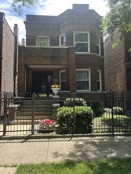 4721 W Jackson BLVD, Chicago, IL 60644