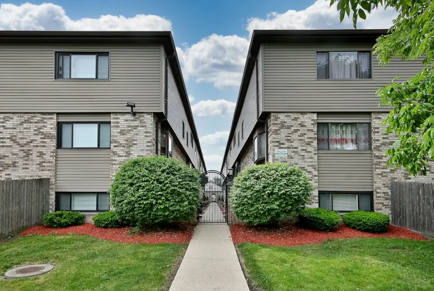 2350 N Sayre AVE #G, Chicago, IL 60707