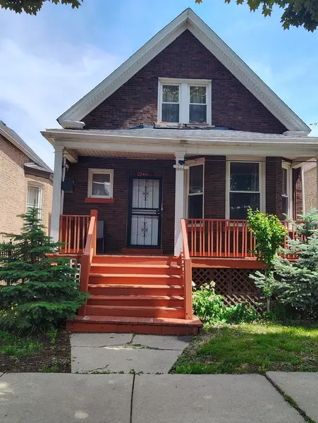 2243 N Kedvale AVE, Chicago, IL 60639