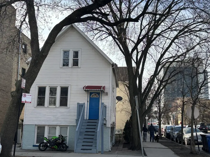 2665 W Medill AVE, Chicago, IL 60647