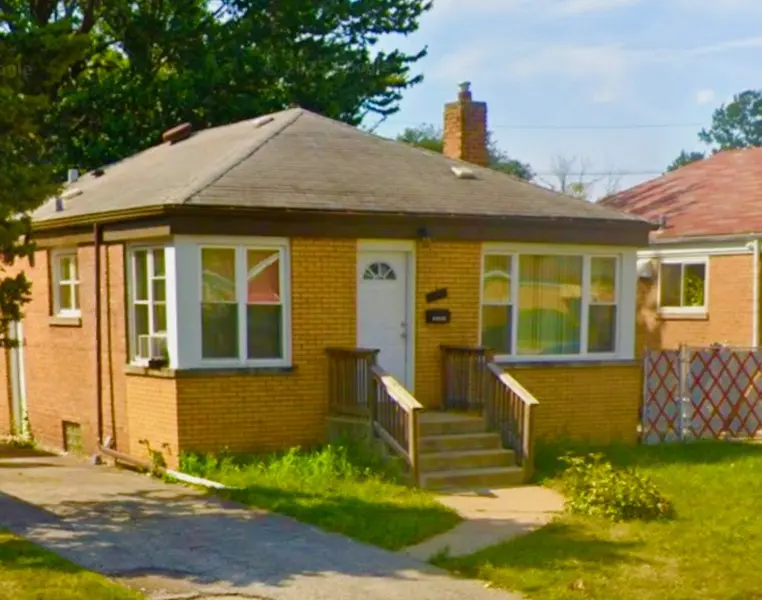 12528 S Ada ST, Calumet Park, IL 60827