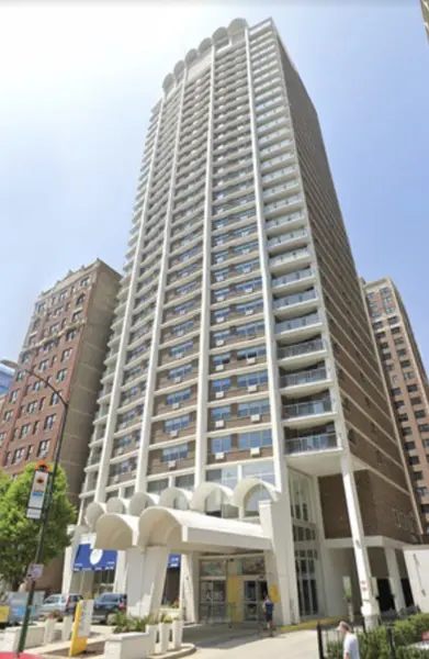 420 W Belmont AVE #4B, Chicago, IL 60657