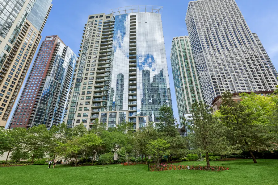 Chicago, IL 60601