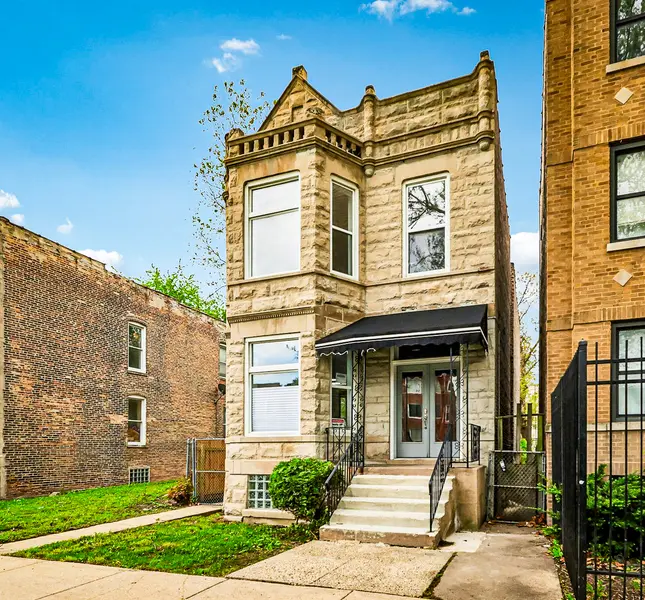 4351 W MAYPOLE AVE, Chicago, IL 60624
