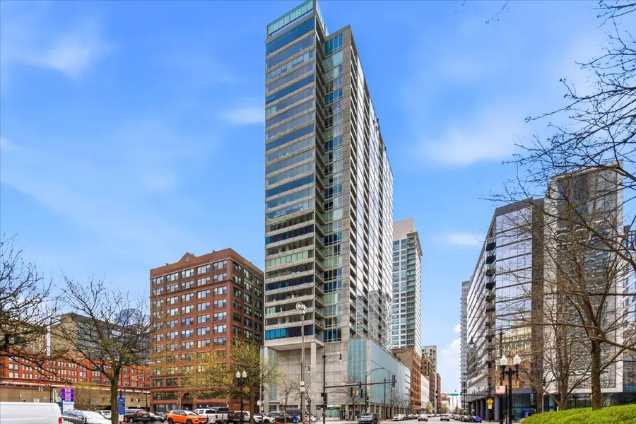 611 S Wells ST #1110, Chicago, IL 60607
