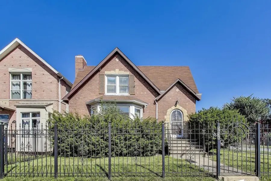 5636 W Augusta BLVD, Chicago, IL 60651