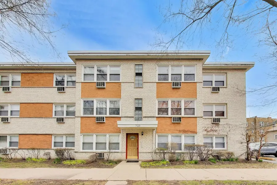 7123 N Damen AVE #6E, Chicago, IL 60645