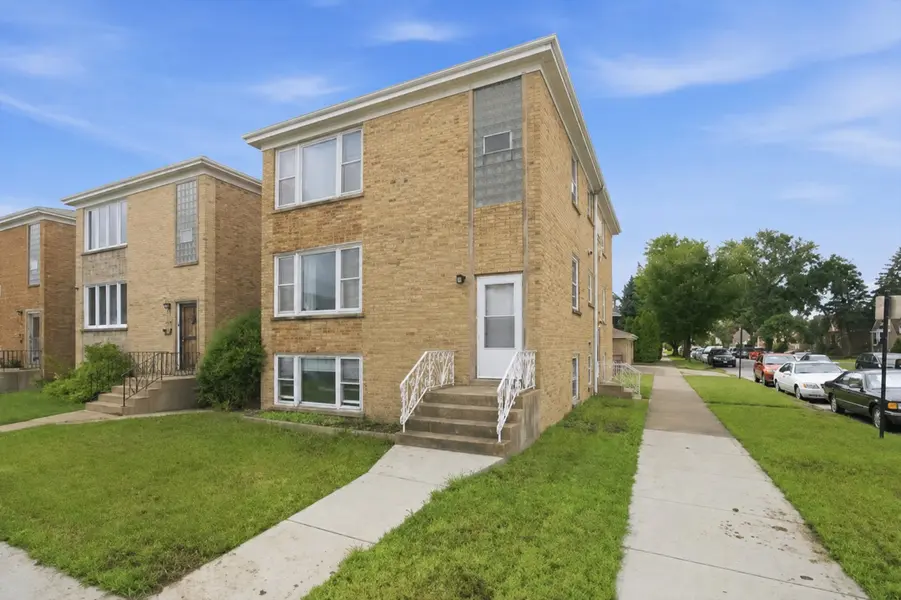 6525 W Belmont AVE, Chicago, IL 60634