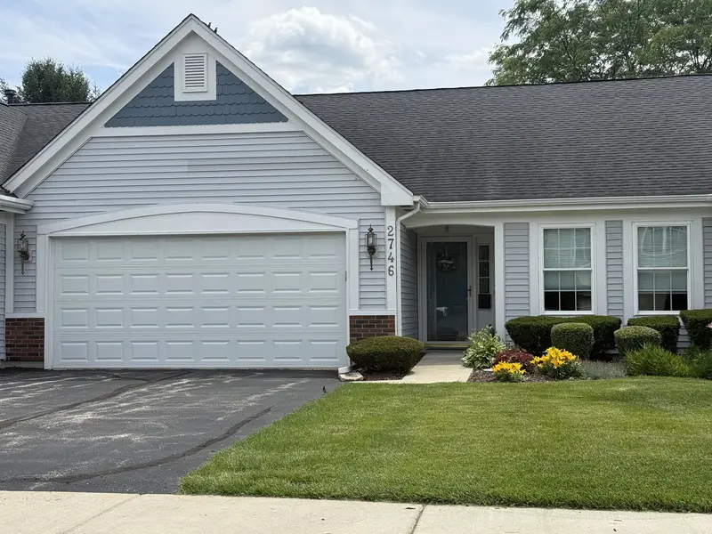 2746 N Augusta DR, Wadsworth, IL 60083