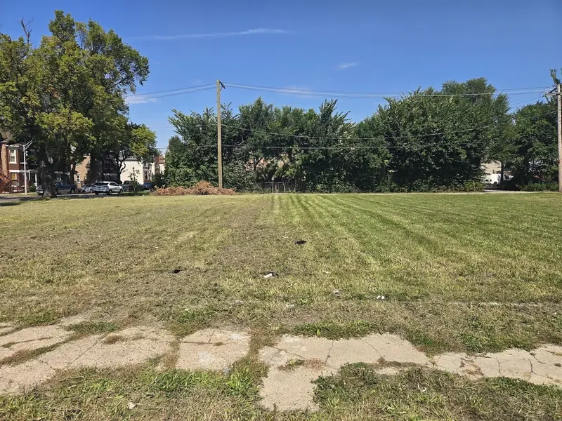 4112 W 16th ST, Chicago, IL 60623