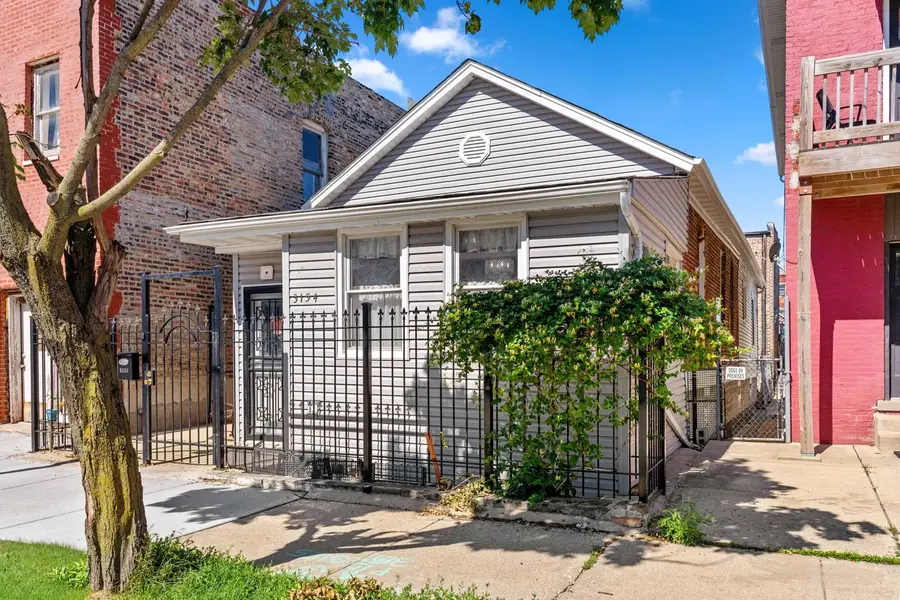 3154 S Canal ST, Chicago, IL 60616