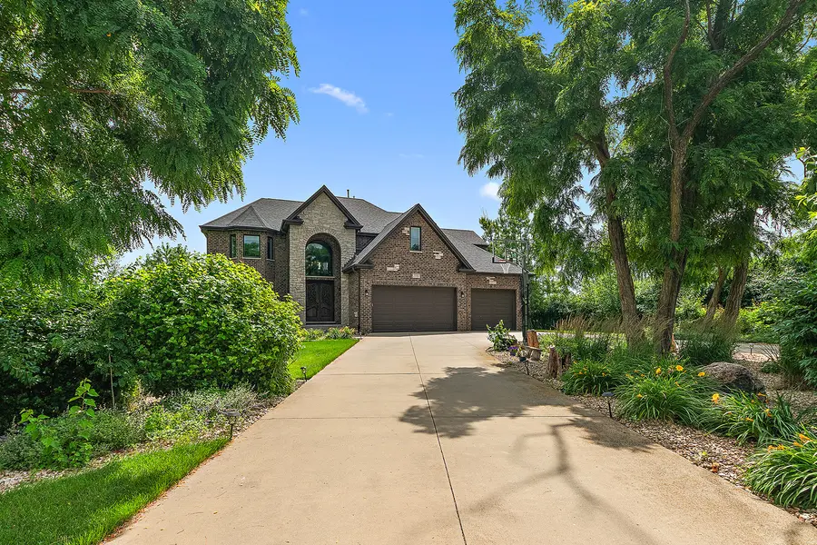 21707 Owens RD, Mokena, IL 60448