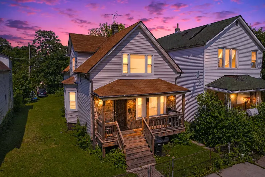 11612 S Lafayette AVE, Chicago, IL 60638