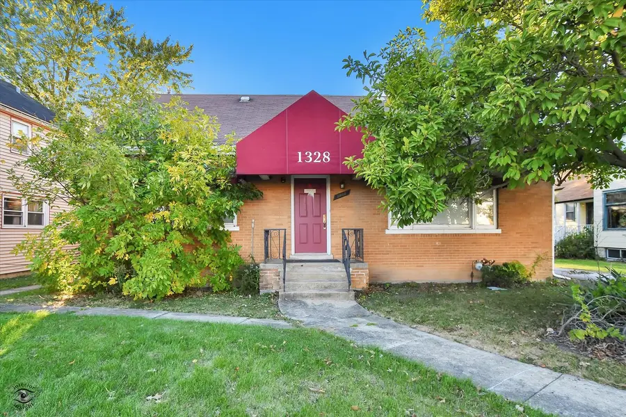 1328 Main ST, Crete, IL 60417