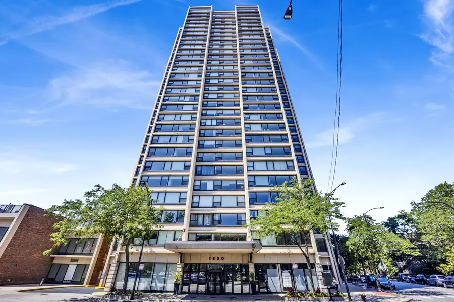 1850 N Clark ST #307, Chicago, IL 60614