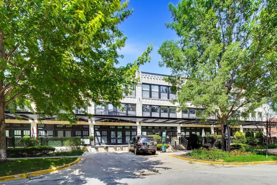 1000 W 15th ST #116, Chicago, IL 60608