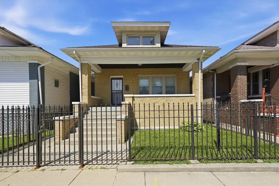 7614 S Carpenter ST, Chicago, IL 60620
