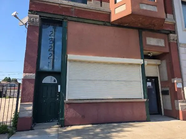 2322 W Roosevelt RD #1, Chicago, IL 60608
