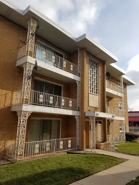 2336 W 111th ST #2, Chicago, IL 60643