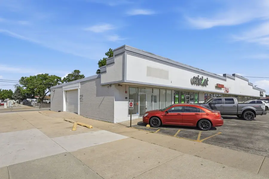 1610 N Mannheim RD, Stone Park, IL 60165