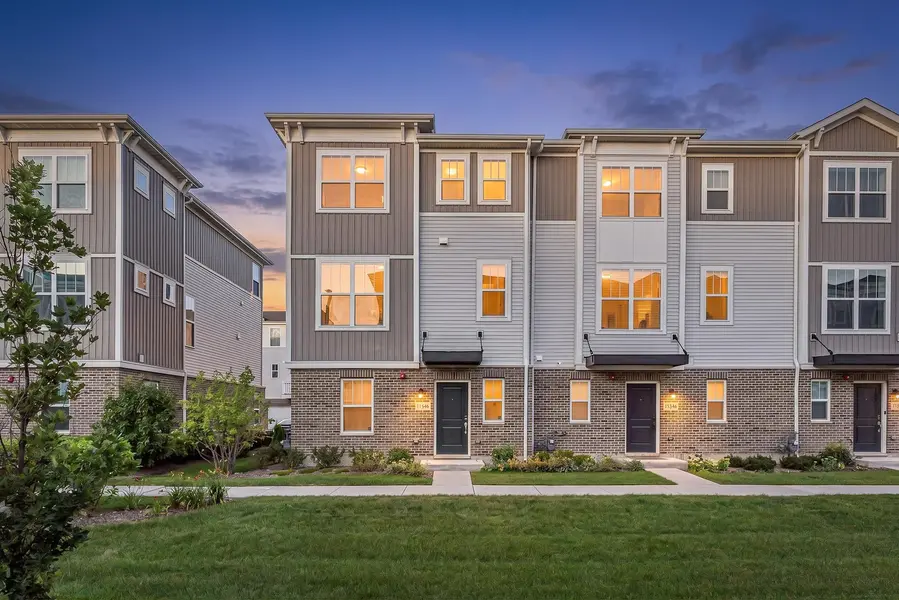 1546 Slade WAY, Des Plaines, IL 60018