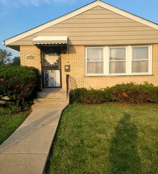 9601 S Princeton AVE, Chicago, IL 60628