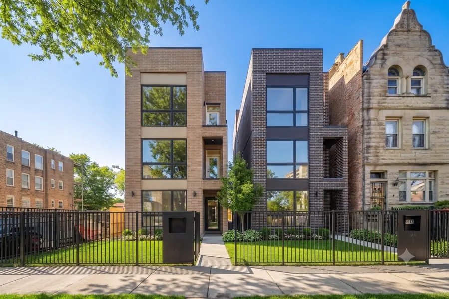 4206 S Calumet AVE #101, Chicago, IL 60653