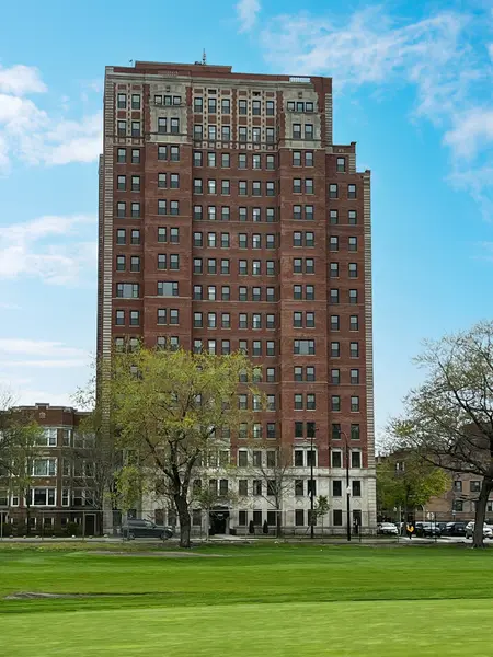 7000 S South Shore DR #PH-1501, Chicago, IL 60649