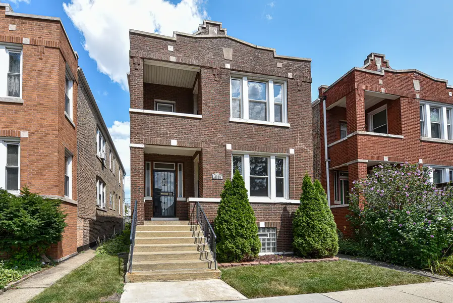 4225 S California AVE, Chicago, IL 60632