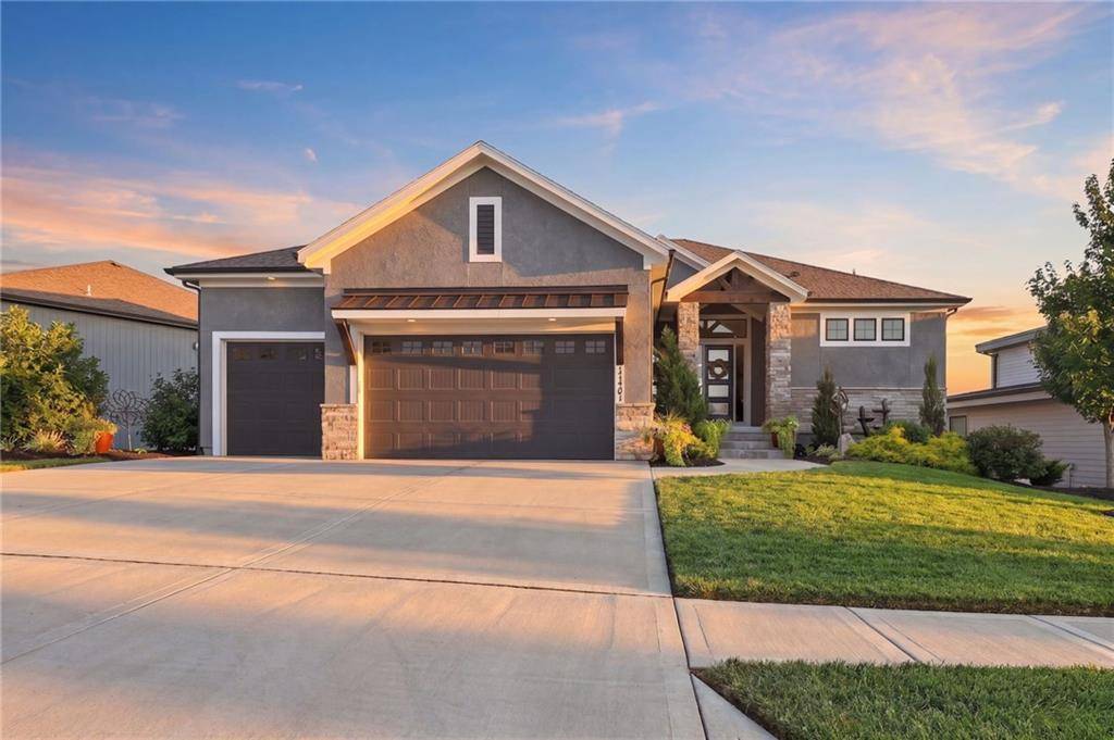 17401 Richards ST, Overland Park, KS 66221