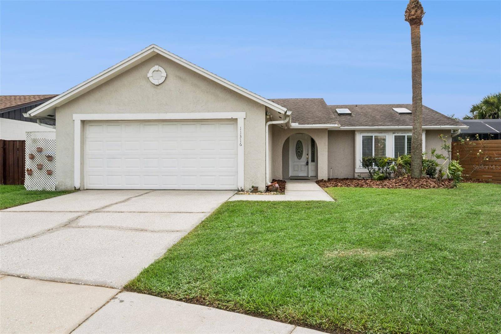 11316 ASHBORO DR, Orlando, FL 32837