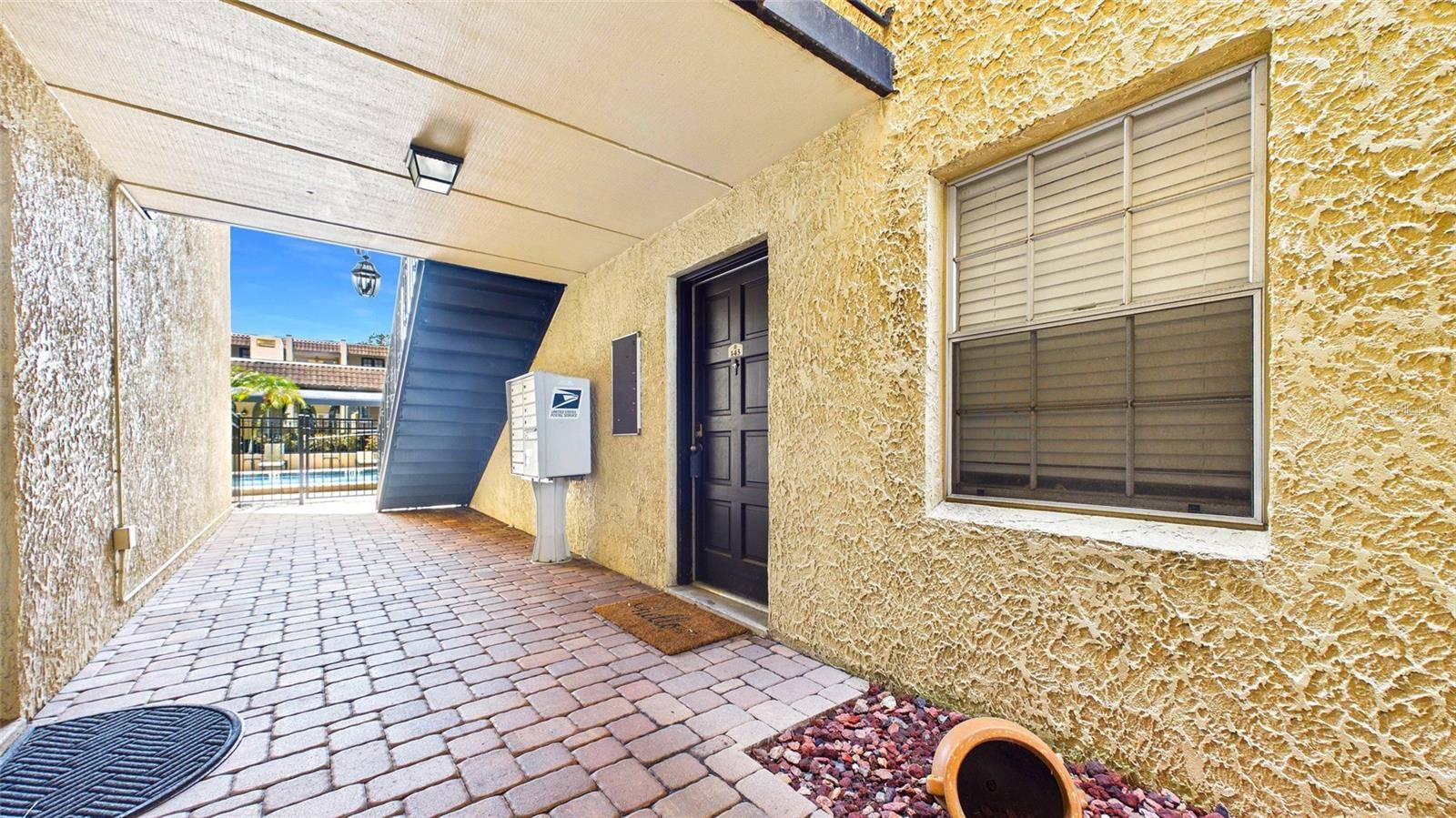 5306 SANTA ROSA CT #143, Tampa, FL 33609