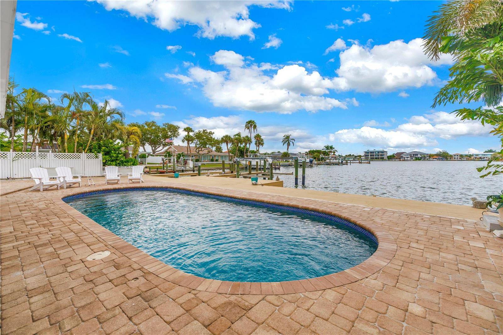 450 64TH AVE, St Pete Beach